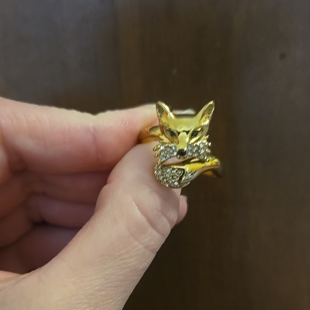 Gold Fox Ring with Crystal Accents